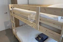 Premantura, Predivan stan sa dvorištem, Medulin, Apartamento