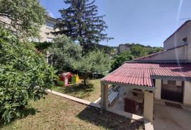 Kuća sa dvije stambene jedinice, Pula, Istra, Pula, Famiglia