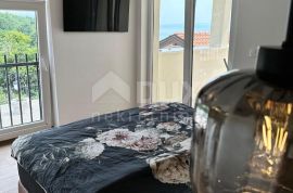 OPATIJA, POLJANE - Prekrasna vila s bazenom i pogledom na more na osami, blizina Opatije, Opatija - Okolica, Famiglia