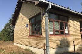 FARMA KOKA NESILICA, Magadenovac, Propriedade comercial