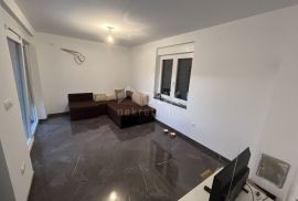 CRIKVENICA (okolica) - Moderna vila u novogradnji s bazenom!, Vinodolska Općina, House