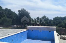 ISTRA, BANJOLE - Prostrani stan na top lokaciji s bazenom!, Medulin, Appartamento
