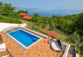 OPATIJA, VEPRINAC - Predivna vila za odmor s pogledom na Kvarner, Opatija - Okolica, House