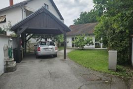 Kuća u blizini VI osnovne škole, Varaždin, Famiglia