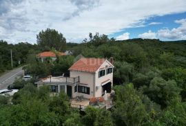 KRK, DOBRINJ - samostojeća kuća 135m2 s pogledom na more + okoliš 150m2, Dobrinj, House