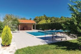 Kamena kuća sa bazenom na prodaju, Svetvinčenat,okolica, Istra, Svetvinčenat, Casa