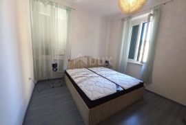 OPATIJA, CENTAR - Prekrasna etaža u održavanoj povijesnoj vili u samom centru Opatije blizu mora!, Opatija, Wohnung