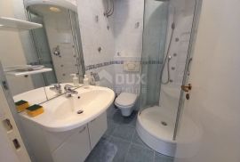 OPATIJA, CENTAR - Prekrasna etaža u održavanoj povijesnoj vili u samom centru Opatije blizu mora!, Opatija, Apartamento