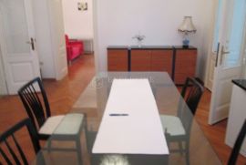 OPATIJA-Gospodski stan u Villi, Opatija, Apartamento