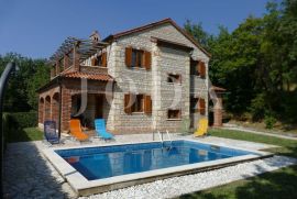 Grižane kuća sa bazenom, Vinodolska Općina, Kuća