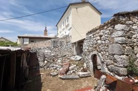 Grižane obiteljsko imanje na prodaju, Vinodolska Općina, House