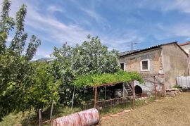 Grižane obiteljsko imanje na prodaju, Vinodolska Općina, Дом