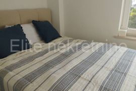 Pula, Veruda - prodaja jednosobnog stana, 38m2, s pogledom na more!, Pula, Apartamento