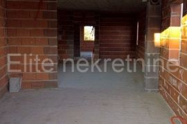 Grad Krk - prodaja kuće, novogradnja, 517m2!, Krk, House