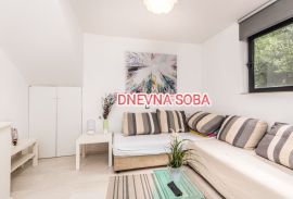 Krk, Malinska - prodaja stana, 57m2, prizemlje, terasa !, Malinska-Dubašnica, Appartment