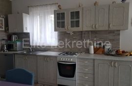 Otok Krk, Vantačići - prodaja stana, 50m2, parking, pogled na more!, Malinska-Dubašnica, Flat