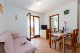 Stan 2SS+DB za zajedničkim bazenom, Novigrad, Istra, Novigrad, Apartamento