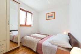 Stan 2SS+DB za zajedničkim bazenom, Novigrad, Istra, Novigrad, Apartamento