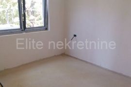 Poreč - apartman od 83,80m2 i vlastitom krovnom terasom od 55,30m2, Poreč, Flat