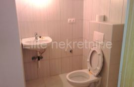 Crikvenica - dvojna kuća 300m2, Crikvenica, House