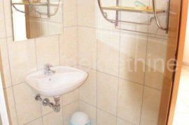 Medulin - lijepa apartmanska kuća sa 11 apartmana, Medulin, Famiglia