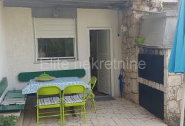 Krnica - prodaja samostojeće kuće uz more!, Marčana, بيت