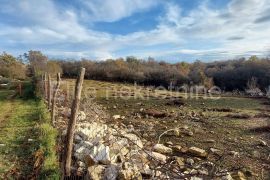 Građevinske zemljište u Radošima kod Višnjana, 4380m2, Višnjan, Terrain