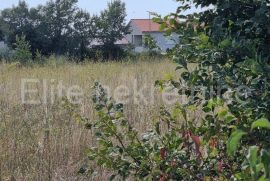 Vodnjan - građevinsko zemljište 1.192 m2, Vodnjan, Land