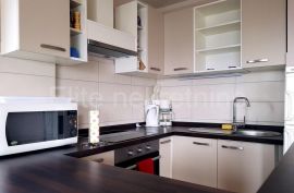 Volosko - najam stana 110 m2, Opatija, Appartement