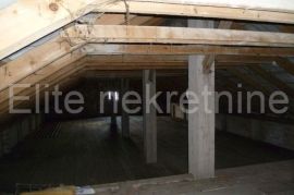 Delnice - poslovni prostor 850 m2, Delnice, Propiedad comercial