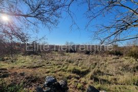 Bale - građevinsko zemljište 6.600 m2, Bale, Land