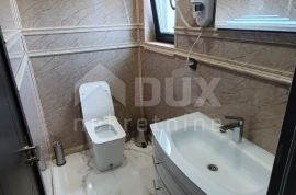 OTOK PAG, NOVALJA - luksuzni 4s+db apartman s bazenom, Novalja, Διαμέρισμα