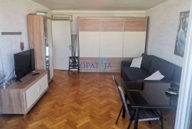 Zagreb, Miramarska 34 m2 garsonijera  s panoramskim pogledom, Trnje, Appartamento