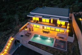 OTOK PAG, JAKIŠNICA - izuzetna moderna villa s bazenom na odličnoj lokaciji, Novalja, Kuća