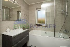 Predivan stan u Novigradu, Novigrad, Apartamento