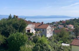 OPATIJA-BLIŽA OKOLICA -NOVA PRVOKLASNA VILA SA TRI STANA, Opatija - Okolica, Haus