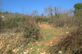 LOVRAN -LOKVE - TEREN SA GRADJEVINSKOM DOZVOLOM ZA OBITELJSKU KUĆU I B, Lovran, Land