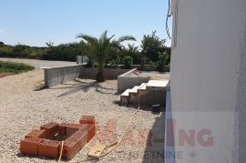 VRSI- moderna vila s pogledom na more!!, Vrsi, بيت