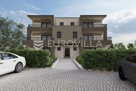 Istra, Tar-Vabriga, trosoban stan s velikom krovnom terasom NKP 122m2, Tar-Vabriga, Appartment