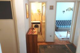 Trosoban stan na Bulevaru Nemanjića ID#3671, Niš-Mediana, Flat