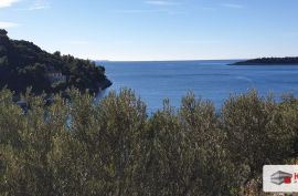 Building land for sale, located in one of the most sheltered bays on the island of Korčula, idyllic,, Blato, Land