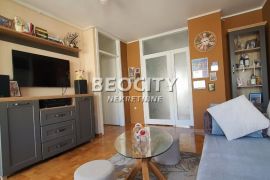 Novi Sad, Bulevar Oslobođenja, Bulevar oslobođenja, 3.5, 75m2, Novi Sad - grad, Flat