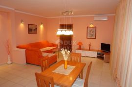 CRIKVENICA, SELCE - Apartmanska vila, 7 jedinica, sauna, teretana!, Crikvenica, Haus