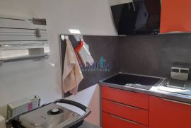 Crikvenica - naselje Benići, komotan stan 3S + DB, veličine preko 75 m2, prodaje se, Crikvenica, Appartement