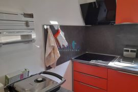 Crikvenica - naselje Benići, komotan stan 3S + DB, veličine preko 75 m2, prodaje se, Crikvenica, Flat