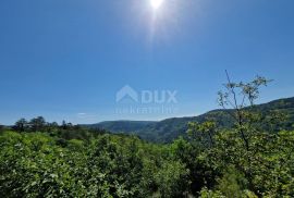 ISTRA, BUZET - Zemljište s panoramskim pogledom, Buzet, Arazi