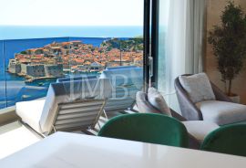 STAN PRESTIŽNOG I EKSKLUZIVNOG STILA U DUBROVNIKU! SPEKTAKULARAN POGLED NA MORE. DUBROVNIK NA DLANU., Dubrovnik, Appartment