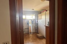 RIJEKA, RUBEŠI - predivan dvoetažni stan u novijoj zgradi, garaža, Kastav, Appartement