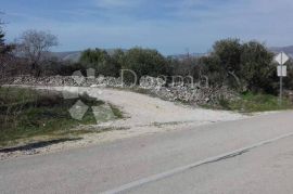 GRAĐEVNO ZEMLJIŠTE S POGLEDOM NA MORE, Trogir, Terreno