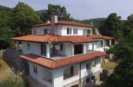 Poljane samostojeća vila, Opatija - Okolica, Дом